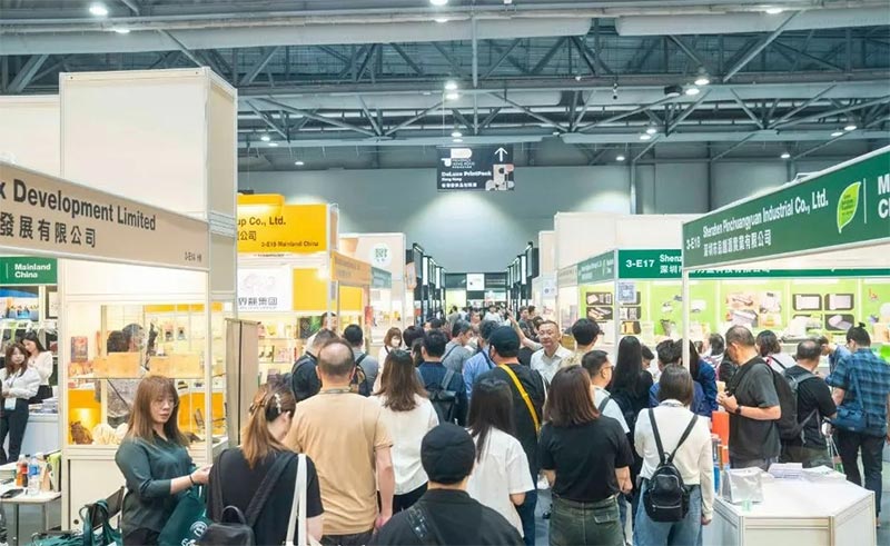 Jinde Packaging Debuts at 2026 Hong Kong International Printing & Packaging Fair, Leading the Green Export Packaging Trend with Flat Bottom Pouch Solutions